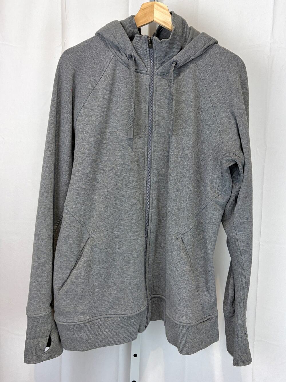 ATHLETA Triumph Hoodie Full Zip Sweatshirt Thumbholes Pockets Gray XL Tall XLT